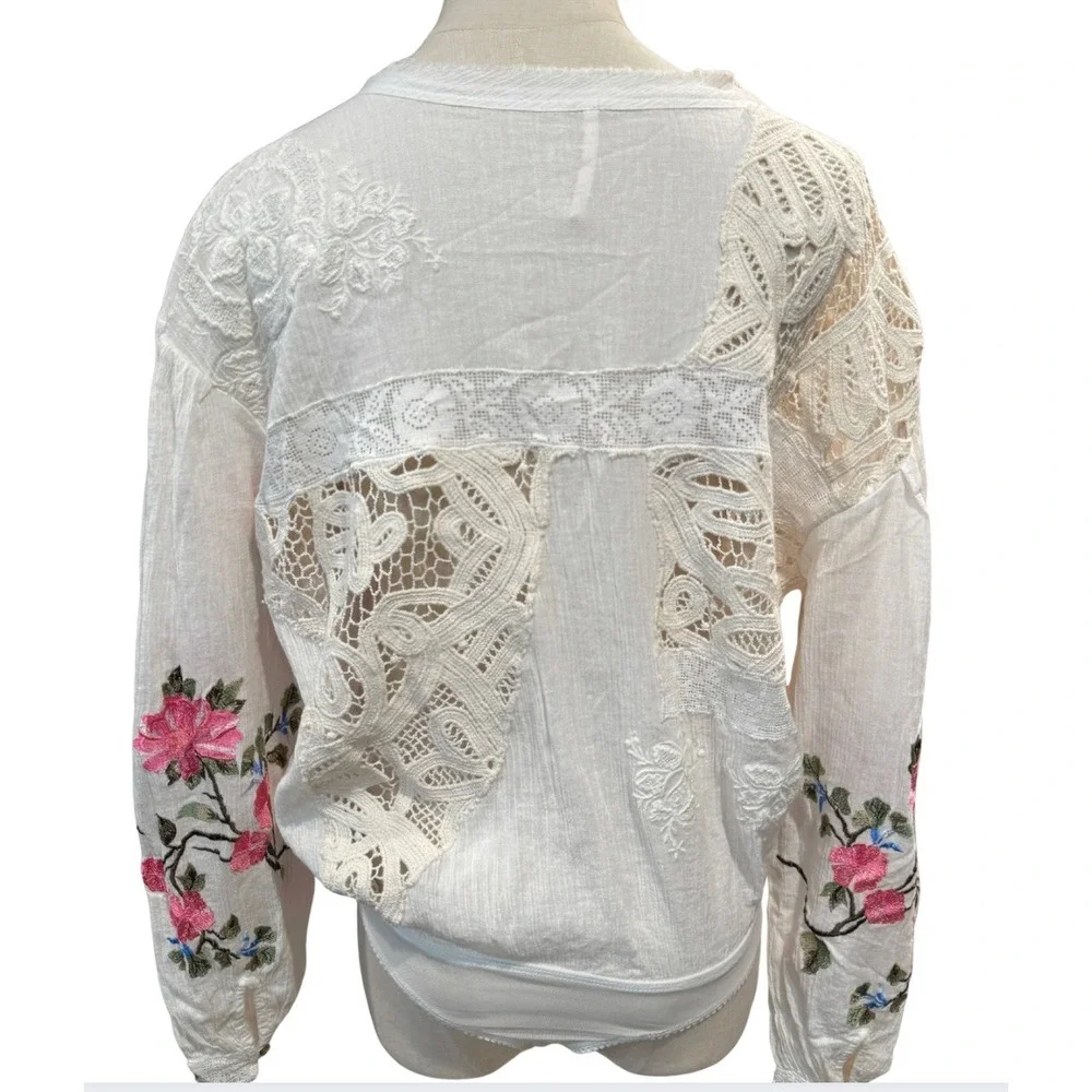 Free People Making Harmony Ivory Lace‎ Embroidered Long Sleeve Bodysuit S